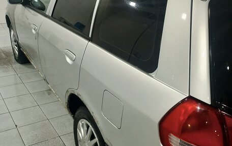 Mazda Familia Y11, 2000 год, 190 000 рублей, 2 фотография