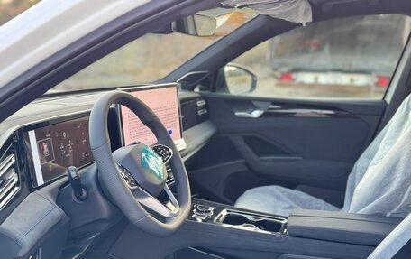 Volkswagen Tiguan, 2026 год, 4 900 000 рублей, 14 фотография