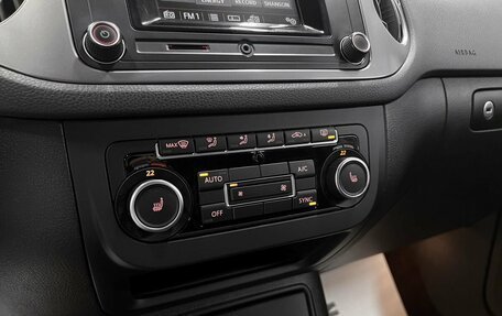 Volkswagen Tiguan I, 2016 год, 1 760 000 рублей, 16 фотография