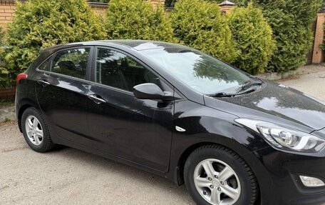 Hyundai i30 II рестайлинг, 2013 год, 957 000 рублей, 2 фотография