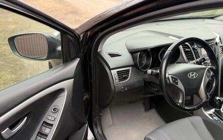 Hyundai i30 II рестайлинг, 2013 год, 957 000 рублей, 7 фотография