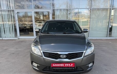 KIA cee'd I рестайлинг, 2011 год, 815 000 рублей, 2 фотография