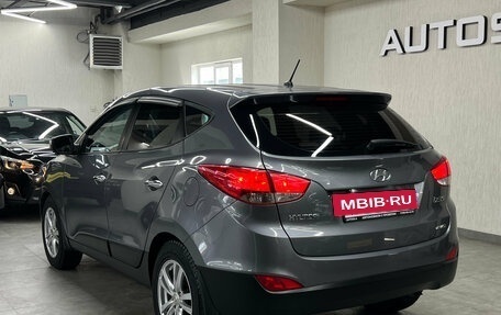 Hyundai ix35 I рестайлинг, 2013 год, 1 650 000 рублей, 24 фотография