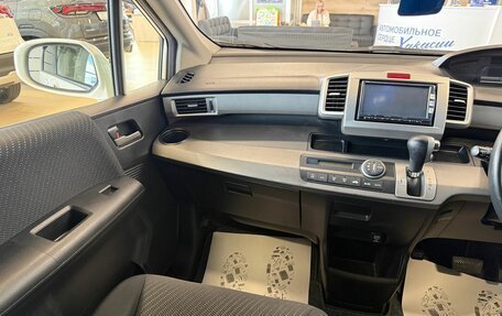 Honda Freed I, 2012 год, 1 149 999 рублей, 14 фотография