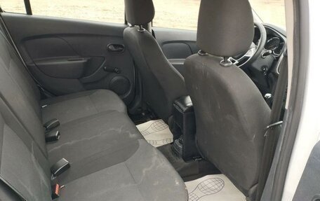 Renault Logan II, 2020 год, 666 000 рублей, 11 фотография