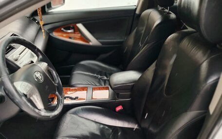 Toyota Camry, 2010 год, 1 550 000 рублей, 15 фотография