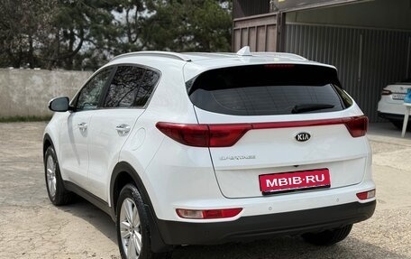 KIA Sportage IV рестайлинг, 2016 год, 2 150 000 рублей, 1 фотография