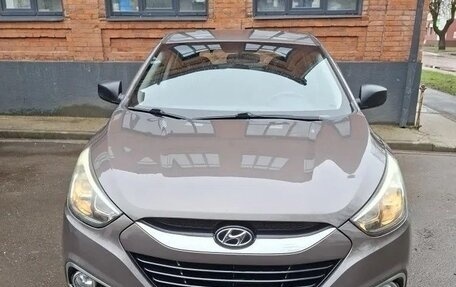 Hyundai ix35 I рестайлинг, 2013 год, 1 300 000 рублей, 8 фотография