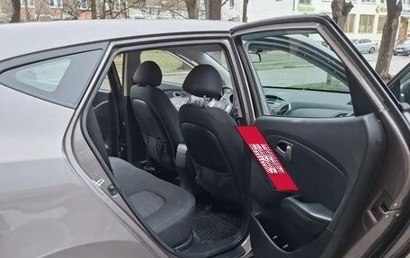 Hyundai ix35 I рестайлинг, 2013 год, 1 300 000 рублей, 9 фотография