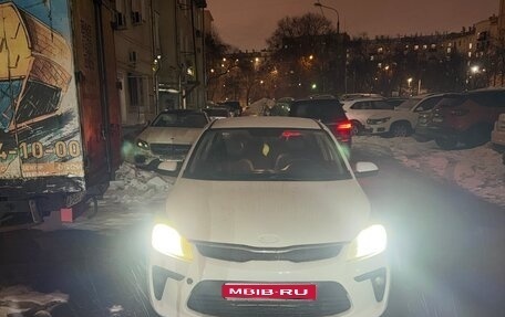 KIA Rio IV, 2017 год, 580 000 рублей, 1 фотография