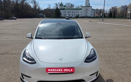 Tesla Model Y I, 2021 год, 5 000 000 рублей, 2 фотография