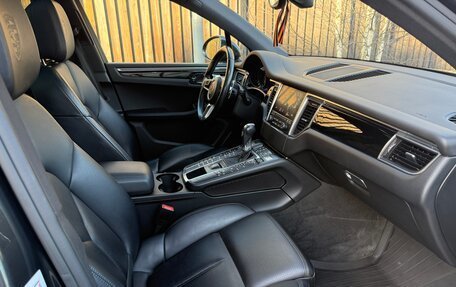 Porsche Macan I рестайлинг, 2016 год, 5 490 000 рублей, 9 фотография