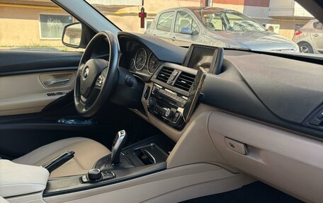 BMW 3 серия, 2017 год, 1 450 000 рублей, 11 фотография