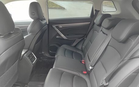 Geely Atlas, 2023 год, 2 400 000 рублей, 12 фотография