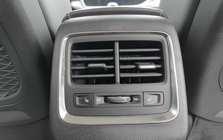 Geely Atlas, 2023 год, 2 400 000 рублей, 25 фотография