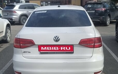 Volkswagen Jetta VI, 2015 год, 1 150 000 рублей, 2 фотография