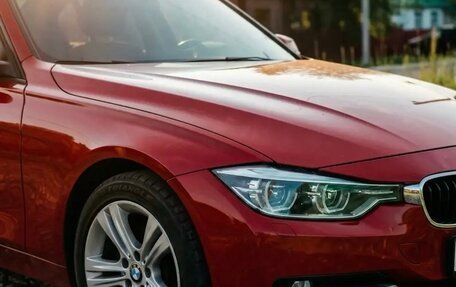 BMW 3 серия, 2018 год, 1 550 000 рублей, 3 фотография