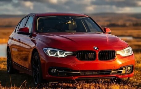 BMW 3 серия, 2018 год, 1 550 000 рублей, 13 фотография