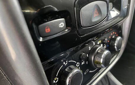 Renault Duster I рестайлинг, 2013 год, 930 000 рублей, 19 фотография