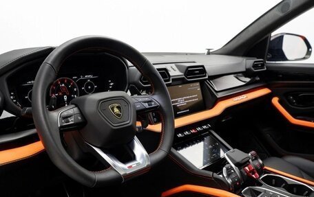 Lamborghini Urus I, 2025 год, 45 700 000 рублей, 9 фотография