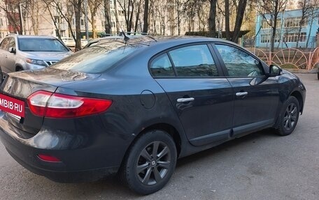 Renault Fluence I, 2012 год, 630 000 рублей, 2 фотография