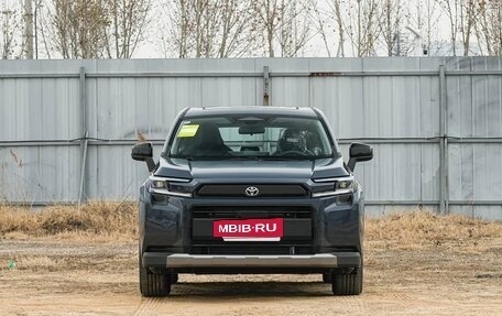 Toyota RAV4, 2026 год, 4 295 000 рублей, 2 фотография