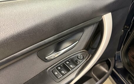 BMW 3 серия, 2016 год, 2 100 000 рублей, 10 фотография