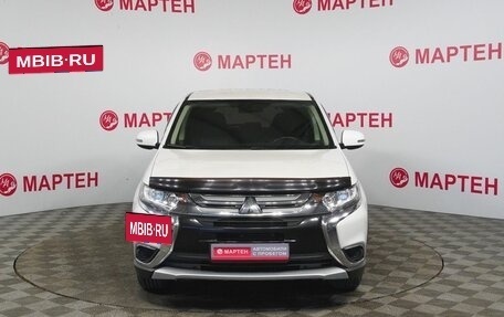 Mitsubishi Outlander III рестайлинг 3, 2018 год, 1 880 000 рублей, 2 фотография
