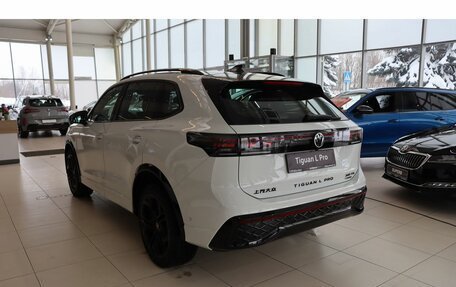 Volkswagen Tiguan, 2025 год, 5 140 000 рублей, 3 фотография