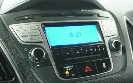 Hyundai ix35 I рестайлинг, 2010 год, 1 045 000 рублей, 12 фотография