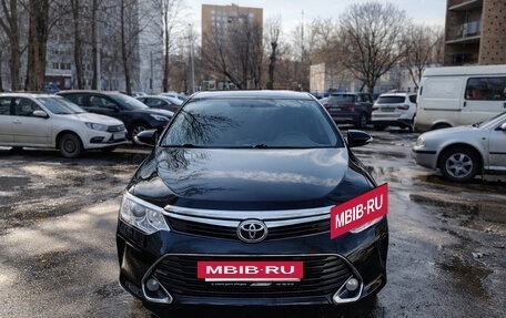 Toyota Camry, 2016 год, 2 250 000 рублей, 2 фотография