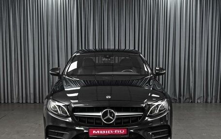 Mercedes-Benz E-Класс, 2018 год, 2 948 000 рублей, 3 фотография