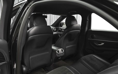 Mercedes-Benz E-Класс, 2018 год, 2 948 000 рублей, 11 фотография