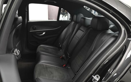 Mercedes-Benz E-Класс, 2018 год, 2 948 000 рублей, 9 фотография