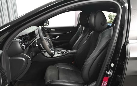 Mercedes-Benz E-Класс, 2018 год, 2 948 000 рублей, 10 фотография