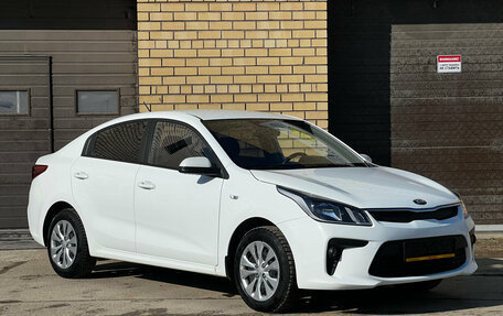 KIA Rio IV, 2020 год, 1 300 000 рублей, 3 фотография