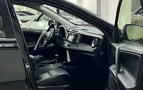 Toyota RAV4, 2014 год, 2 247 000 рублей, 21 фотография