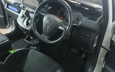 Toyota Wish II, 2012 год, 1 150 000 рублей, 8 фотография