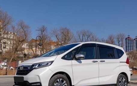 Honda Freed II, 2022 год, 1 625 000 рублей, 1 фотография
