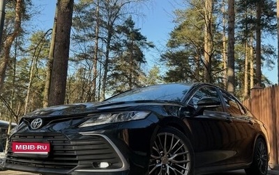 Toyota Camry, 2021 год, 2 650 000 рублей, 1 фотография