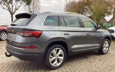 Skoda Kodiaq, 2023 год, 3 500 000 рублей, 5 фотография