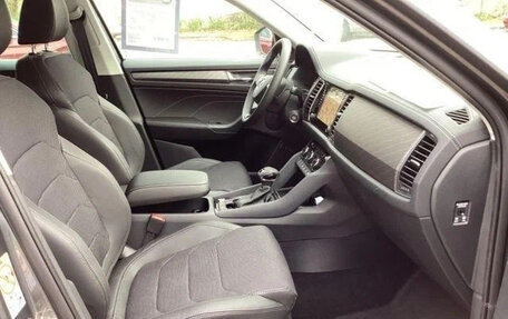 Skoda Kodiaq, 2023 год, 3 500 000 рублей, 8 фотография