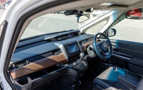 Honda Freed II, 2022 год, 1 625 000 рублей, 9 фотография