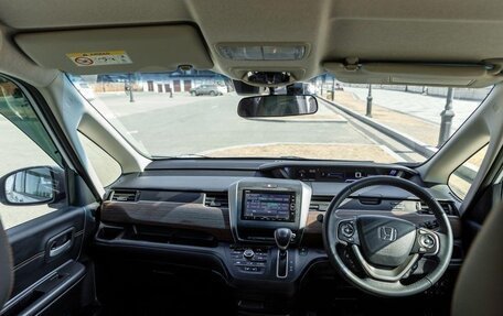 Honda Freed II, 2022 год, 1 625 000 рублей, 8 фотография