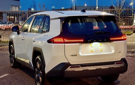 Toyota RAV4, 2026 год, 4 290 000 рублей, 2 фотография