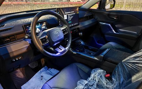 Toyota RAV4, 2026 год, 4 290 000 рублей, 12 фотография