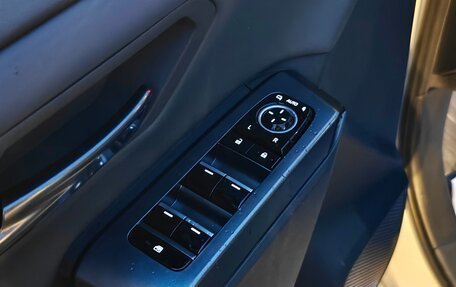 Toyota RAV4, 2026 год, 4 290 000 рублей, 14 фотография