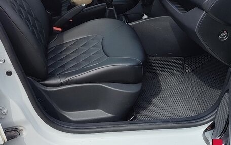 Renault Clio IV рестайлинг, 2019 год, 1 200 000 рублей, 4 фотография