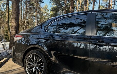 Toyota Camry, 2021 год, 2 650 000 рублей, 7 фотография