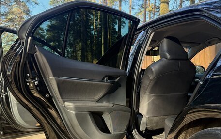 Toyota Camry, 2021 год, 2 650 000 рублей, 23 фотография